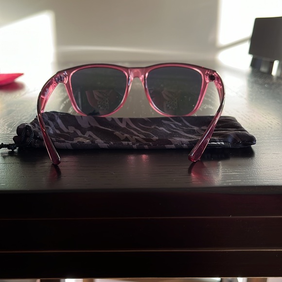 Neff sunglasses - Picture 3 of 6